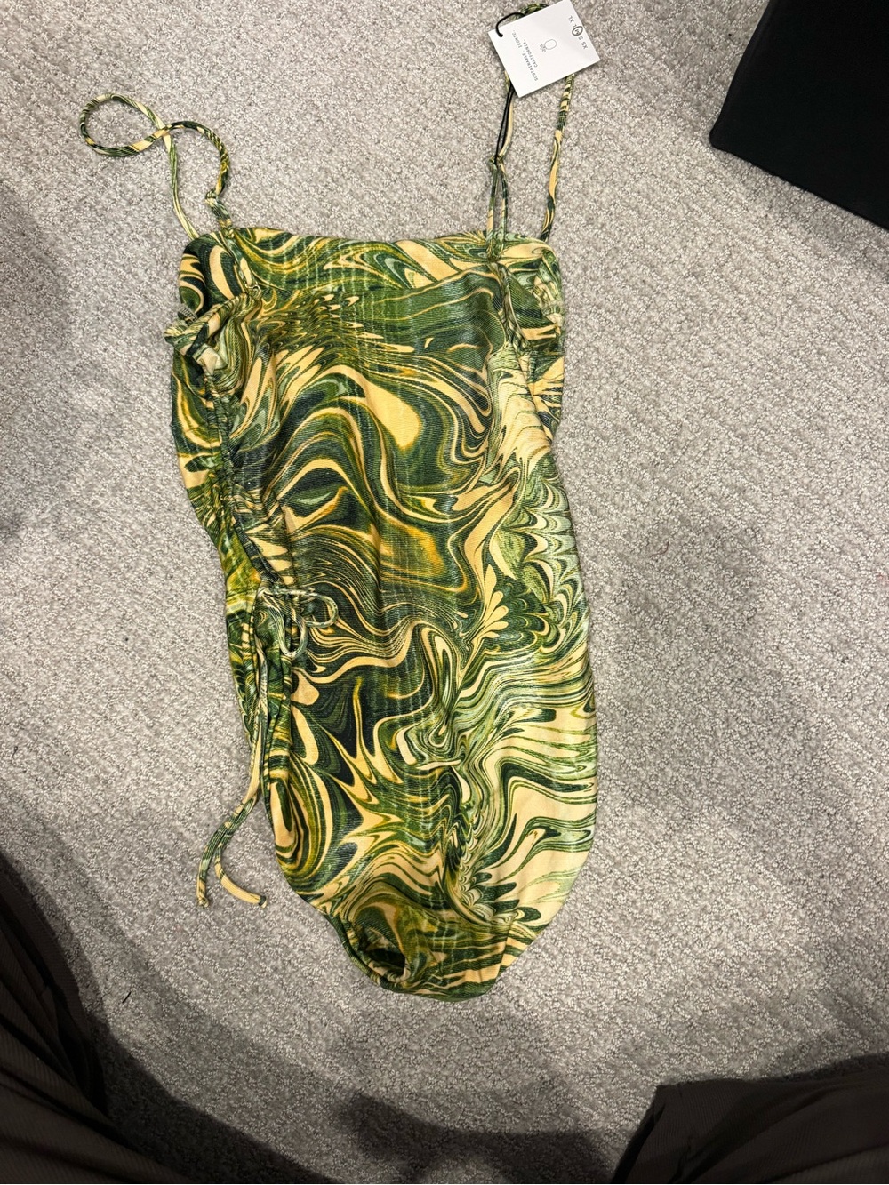 NWT SKATIE SWIM - Picture 4 of 6